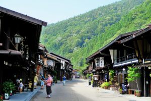 気分はすっかり江戸の旅人！木曽路の難所の鳥居峠を越える