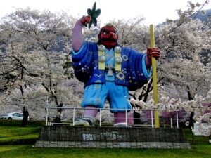 杏が春を連れてくる！信州千曲市の桜を訪ねて善光寺街道を往く