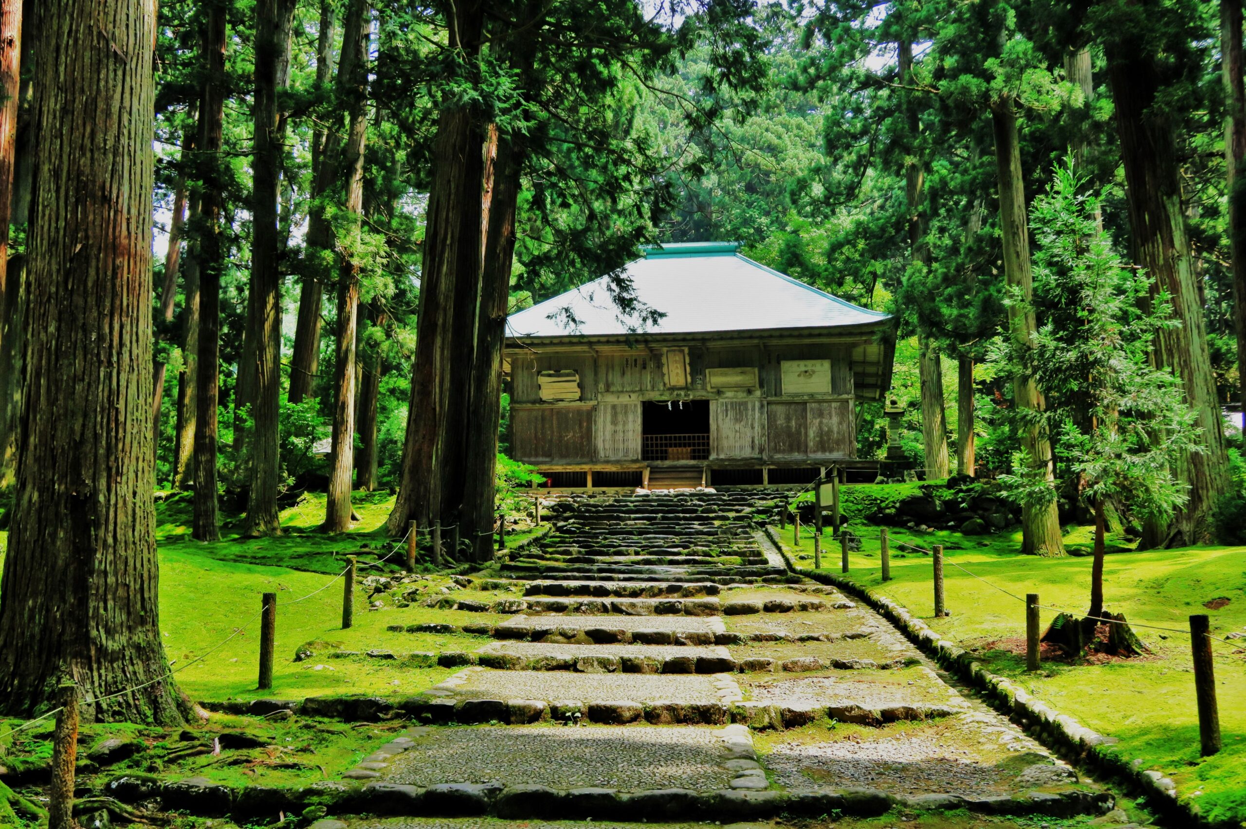 白山信仰の拠点、越前・白山平泉寺跡に眠る巨大宗教都市の謎