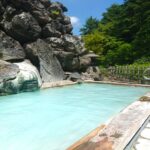 ゆで玉子の香りと茅葺きの湯小屋！福島高湯温泉・旅館玉子湯