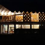 山形・鶴岡で晴耕雨読の時を過ごす！田んぼに浮かぶ水田テラス