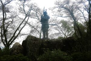 山中鹿介が祈る！山陰の戦国大名尼子氏の居城・月山富田城