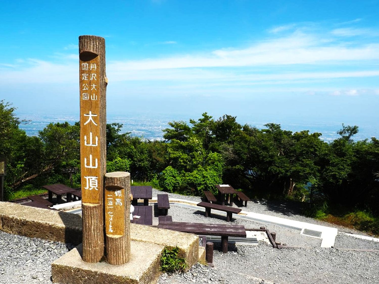 ヤビツ峠から登る！丹沢東端に屹立する信仰の聖地「大山」